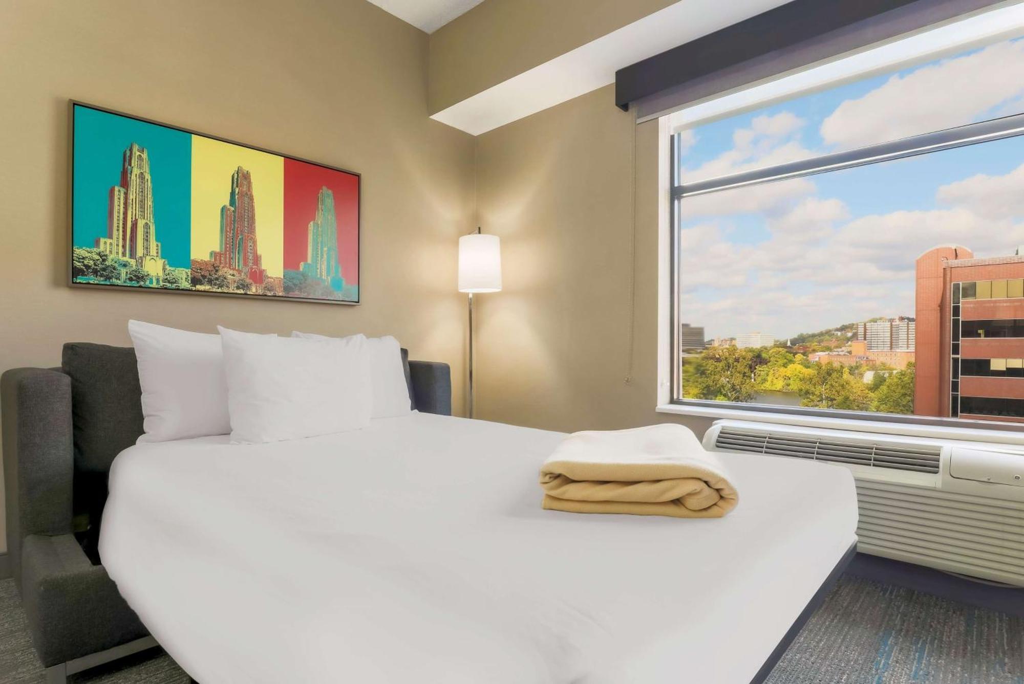 Standard King Room