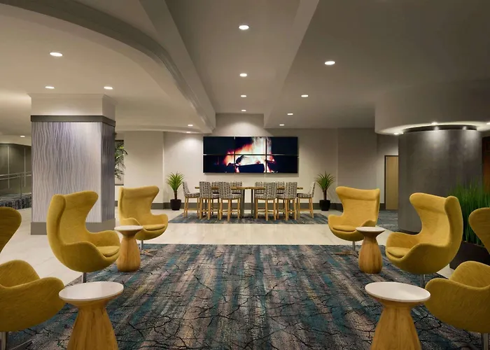 Wyndham Grand Pittsburgh Hotel