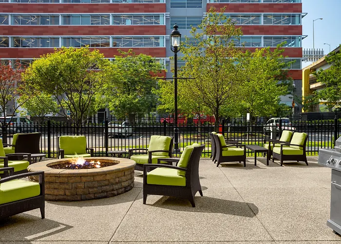 Pet Friendly Hotels PittsburghHyatt Place North Shore