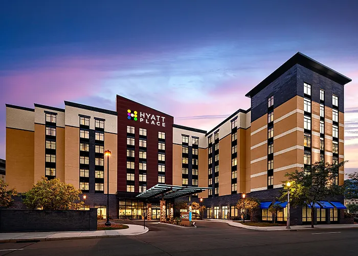 Pet Friendly Hotels PittsburghHyatt Place North Shore